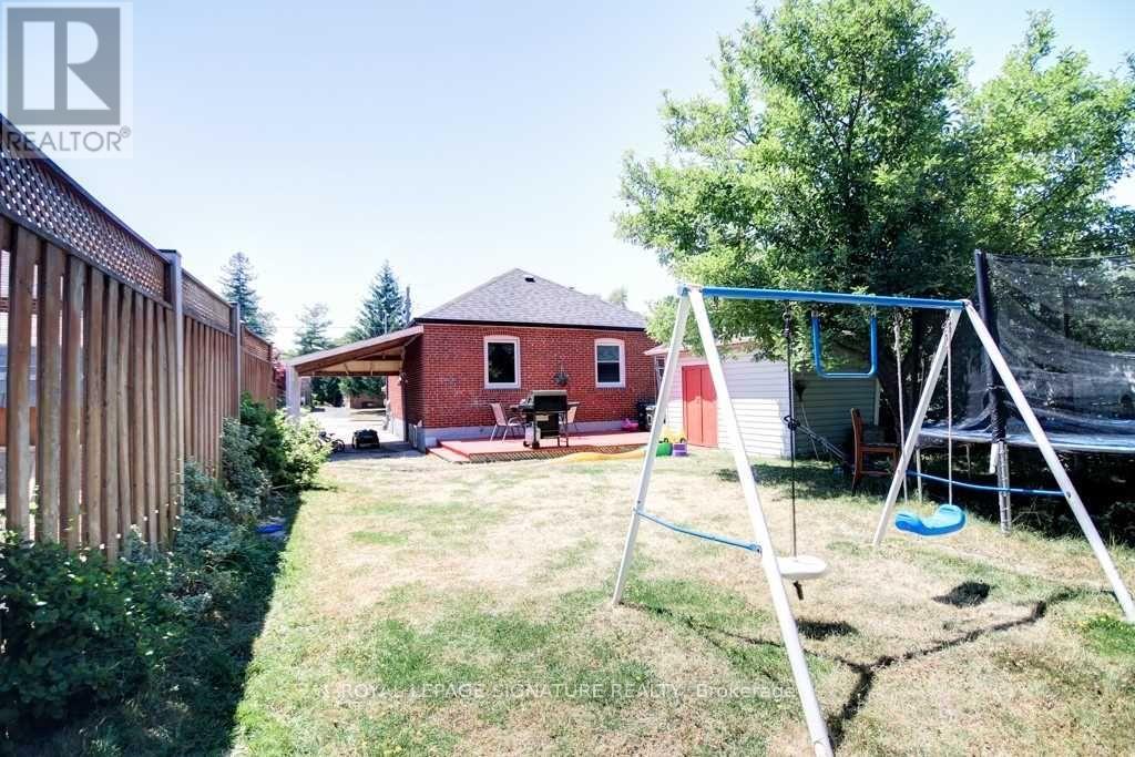 Main - 111 Ellington Drive, Toronto, Ontario  M1R 3Y2 - Photo 25 - E13754450