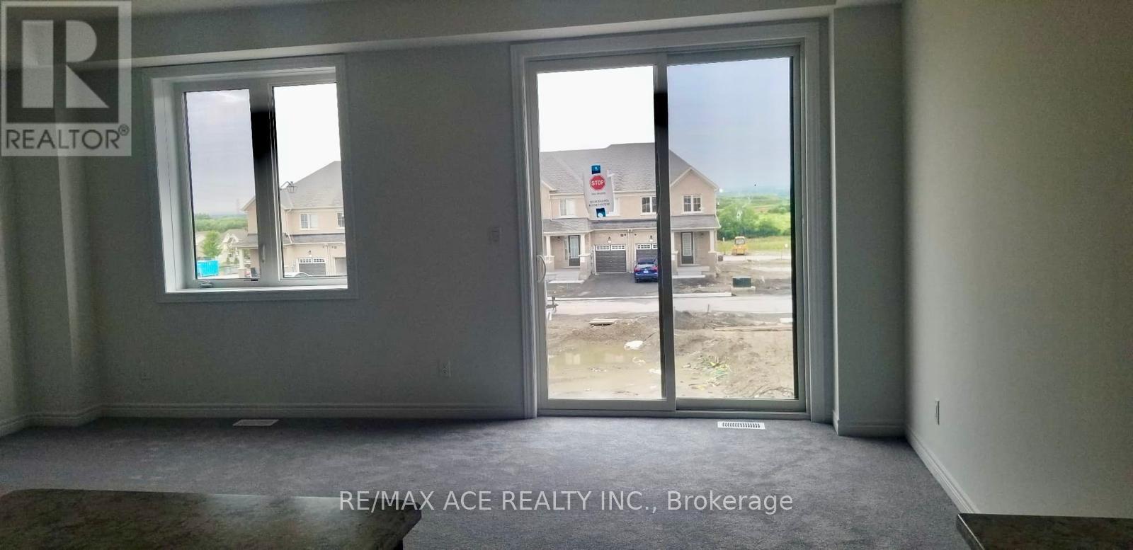 2026 Verne Bowen Street, Oshawa, Ontario  L1L 0S3 - Photo 10 - E13754472