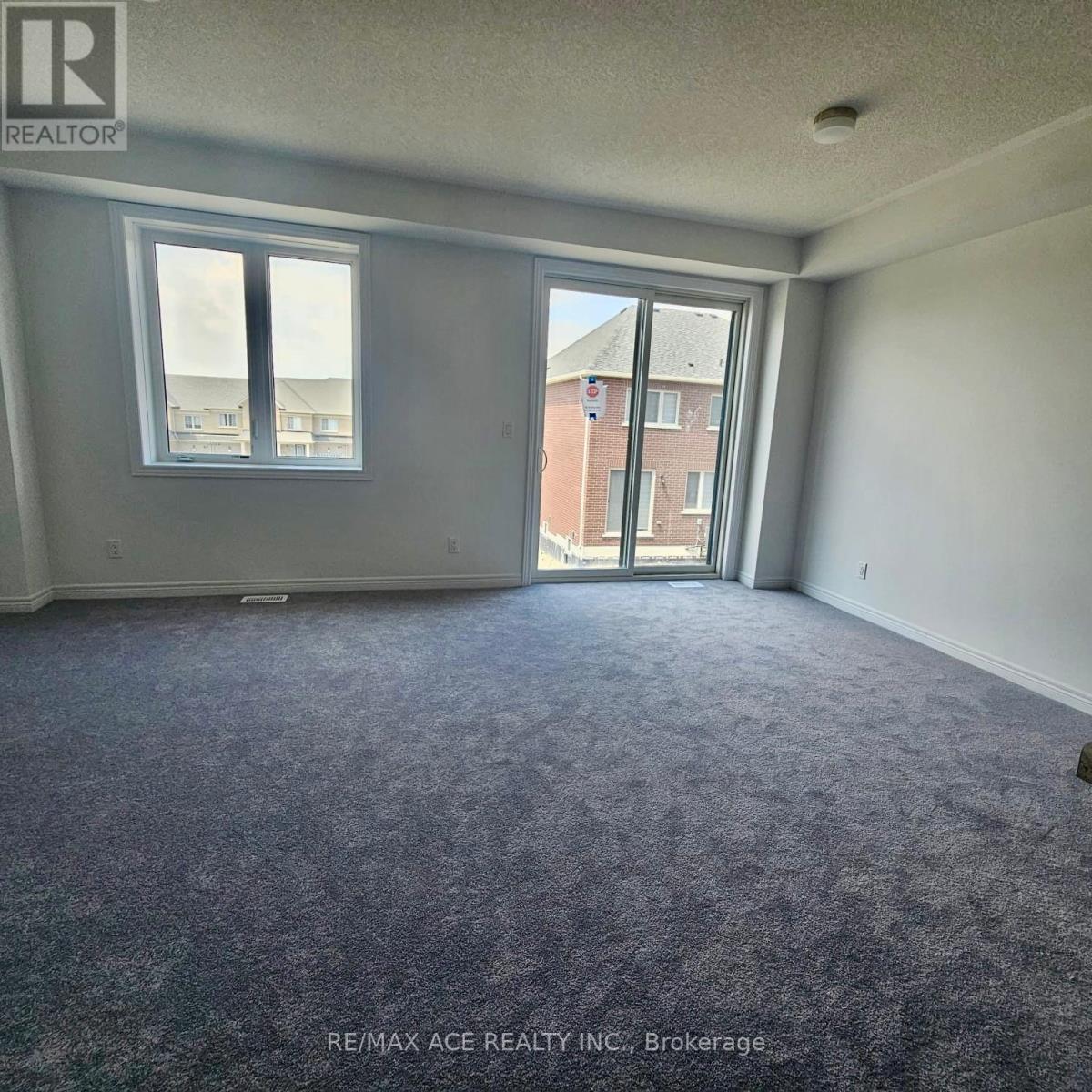 2026 Verne Bowen Street, Oshawa, Ontario  L1L 0S3 - Photo 13 - E13754472