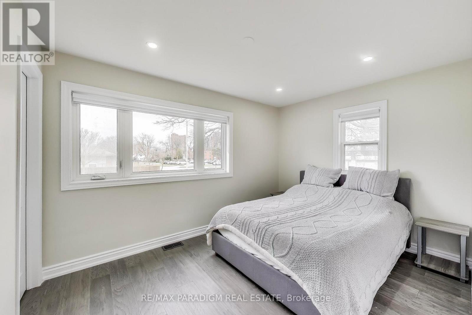 Upper - 36 Rideout Street, Ajax, Ontario L1S 1P8 - Photo 7 - E13754526