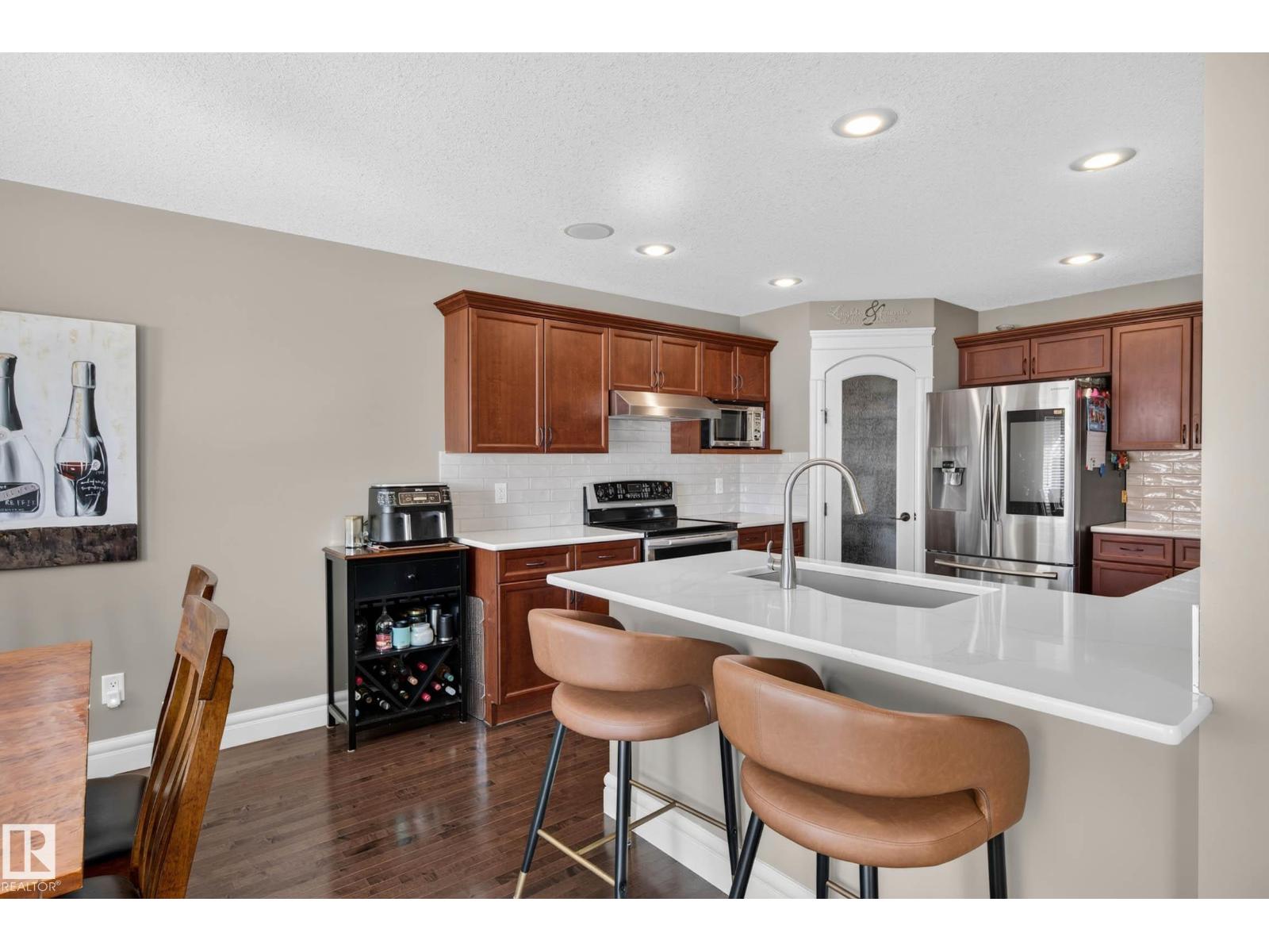 4207 157 Av NW, Edmonton, Alberta  T5Y 0C9 - Photo 12 - E4507518