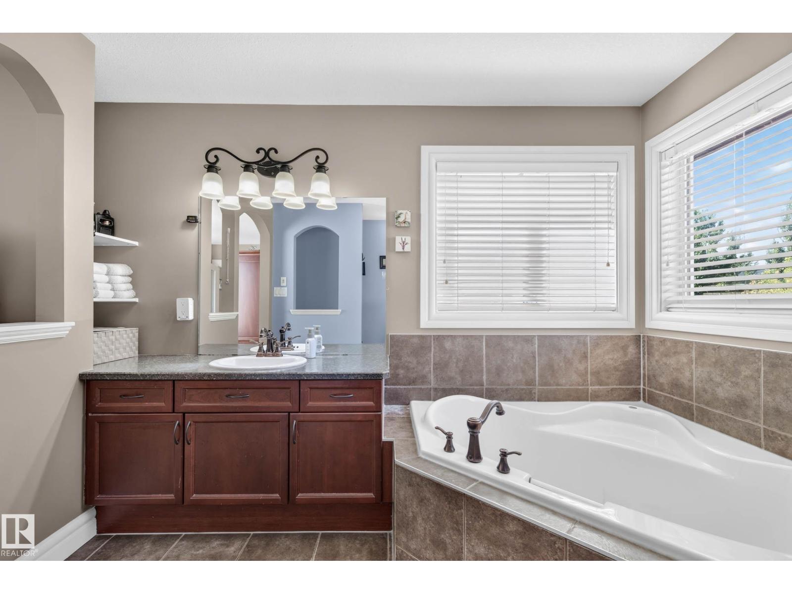 4207 157 Av NW, Edmonton, Alberta  T5Y 0C9 - Photo 25 - E4507518