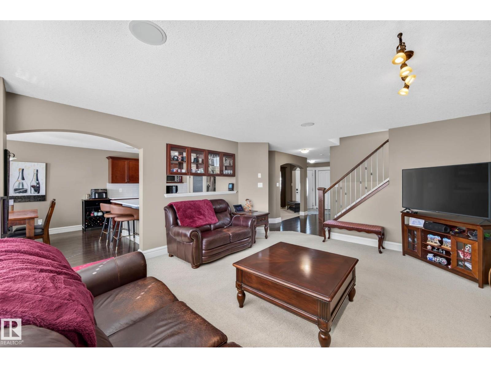 4207 157 Av NW, Edmonton, Alberta  T5Y 0C9 - Photo 7 - E4507518