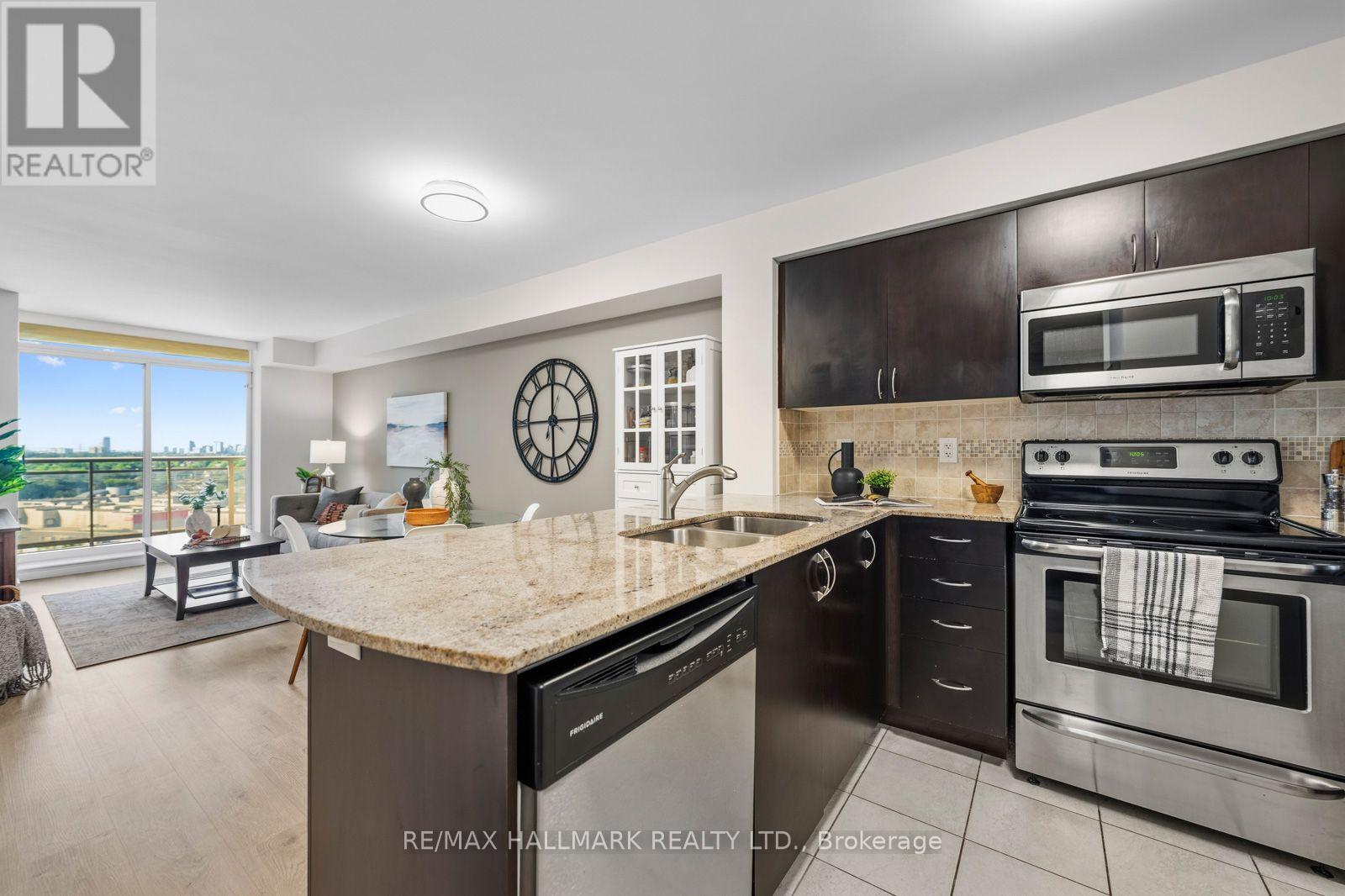 Lph6 - 75 King William Crescent, Richmond Hill, Ontario L4B 0C1 - Photo 13 - N13754304