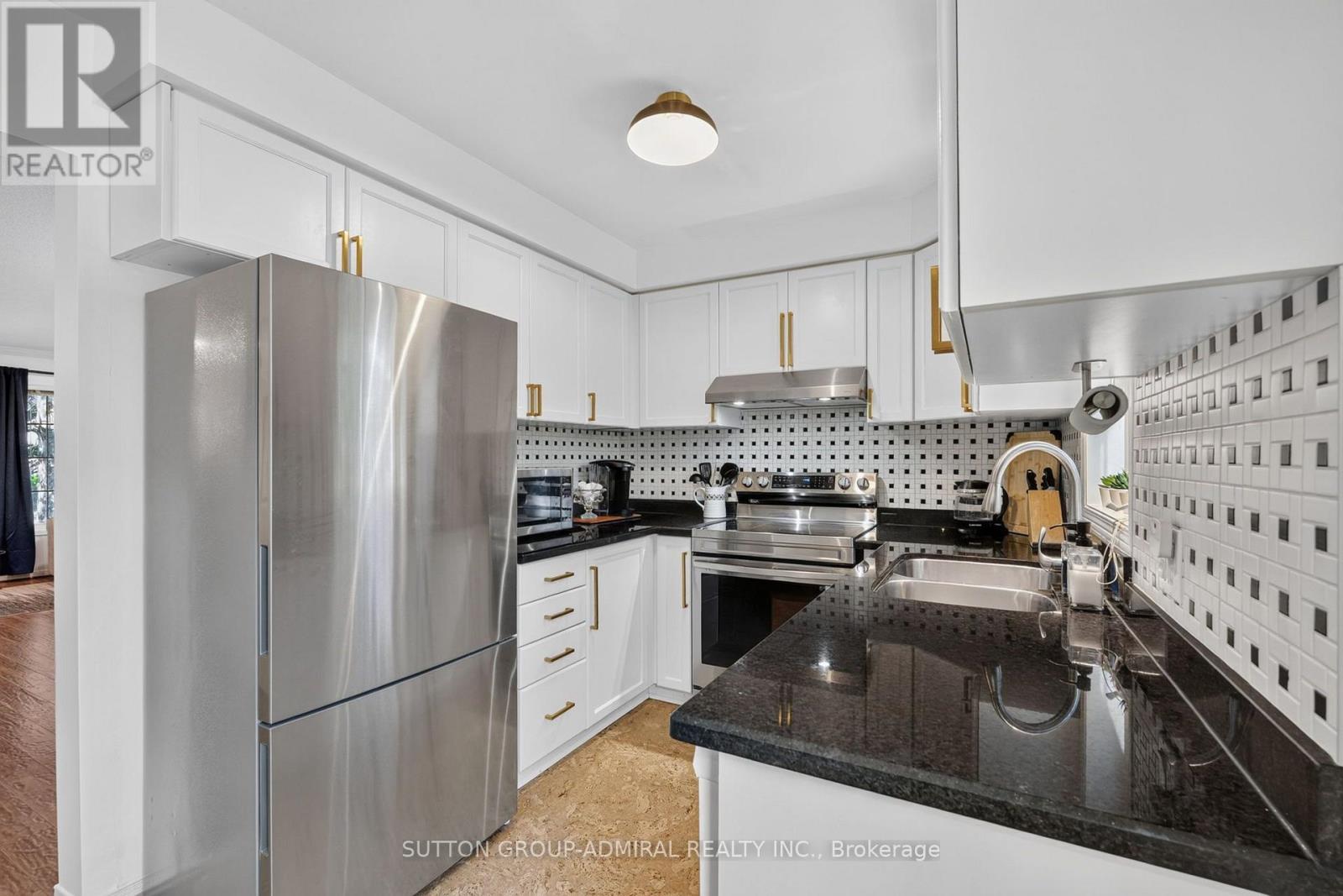 359 John West Way, Aurora, Ontario  L4G 7J7 - Photo 11 - N13754312