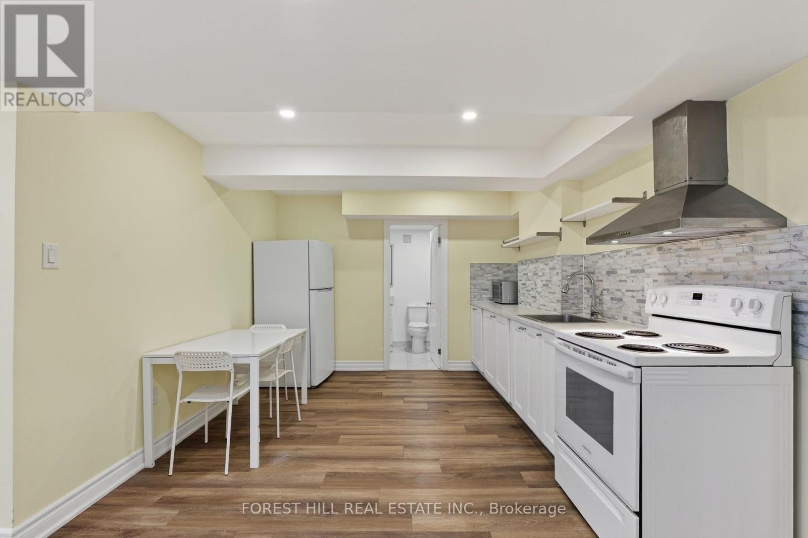 Basement - 22 Rockwood Crescent, Vaughan, Ontario  L4J 7T2 - Photo 6 - N13754338