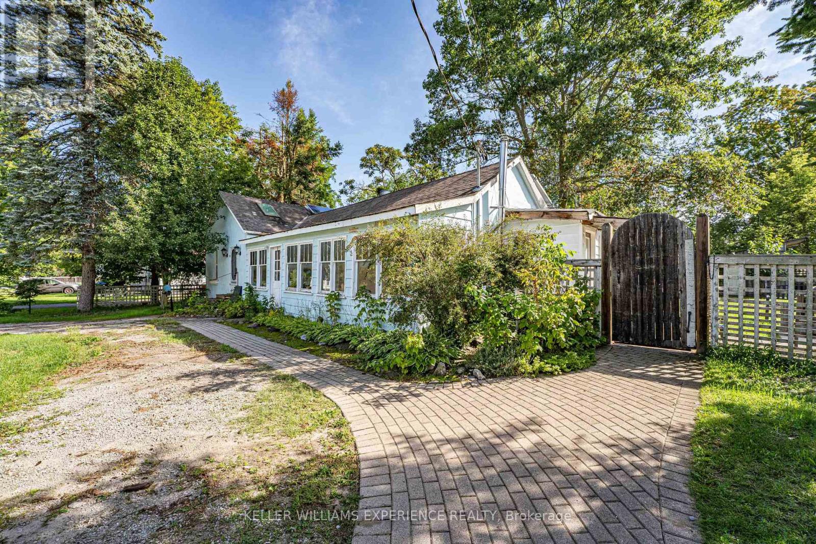 120 Elizabeth Street, Essa, Ontario L0M 1B0 - Photo 8 - N13754360