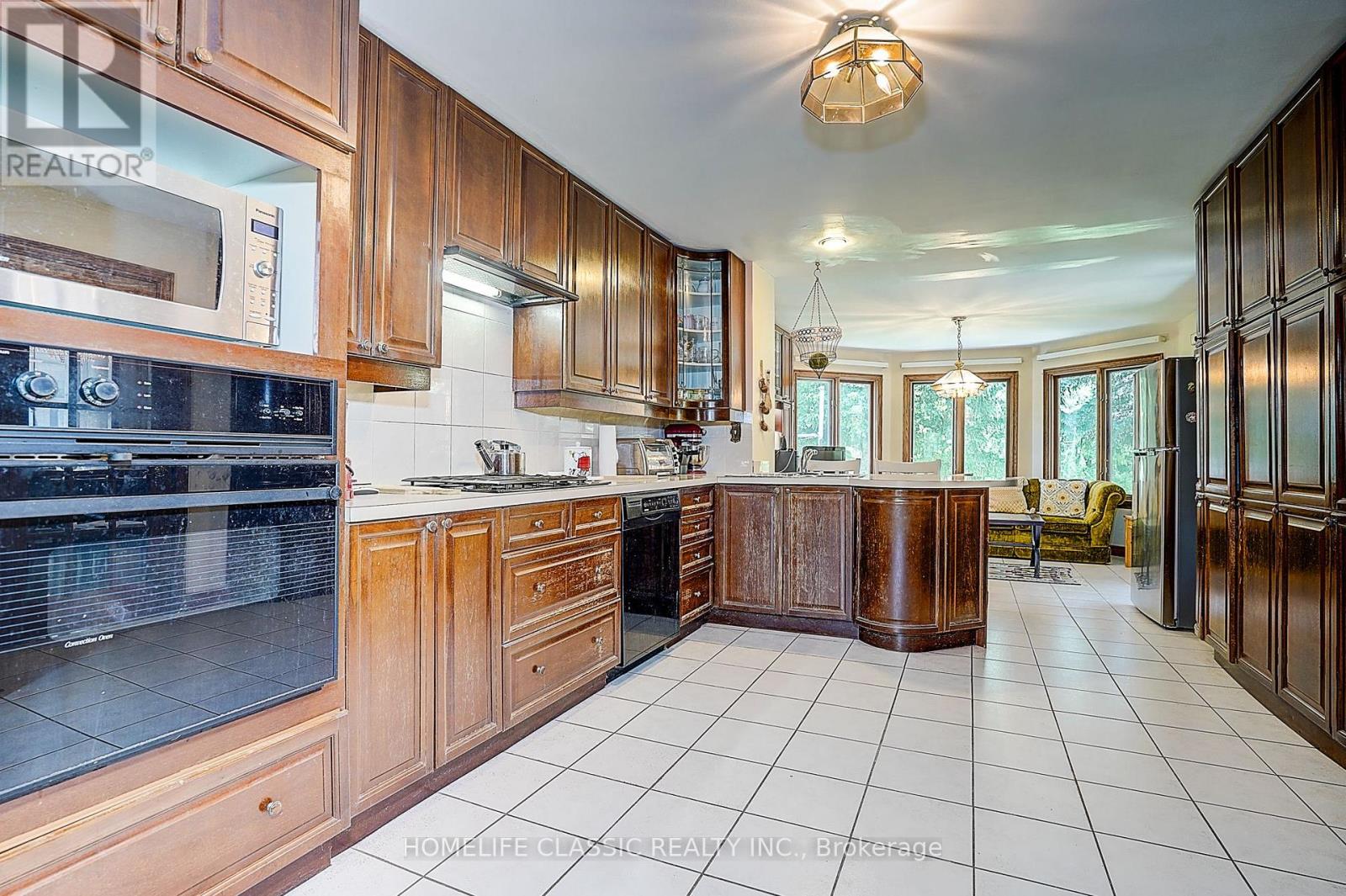 69 Elm Avenue, Richmond Hill, Ontario L4C 6K8 - Photo 8 - N13754432