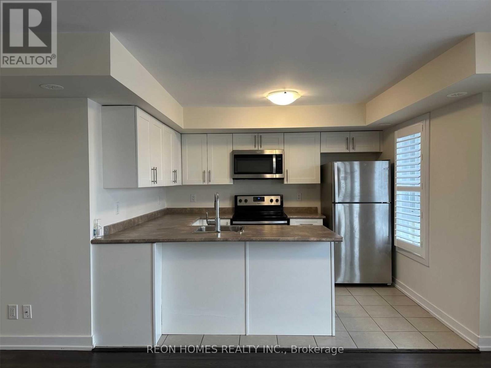 315 - 20 Dunsheath Way, Markham, Ontario  L6B 1N3 - Photo 8 - N13754510