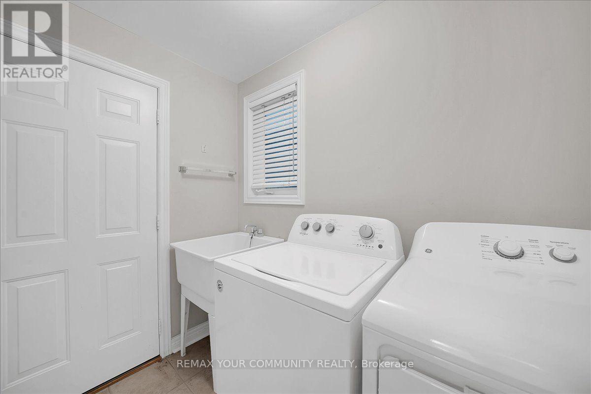 129 Colombo Crescent, Vaughan, Ontario  L6A 2T9 - Photo 22 - N13754516