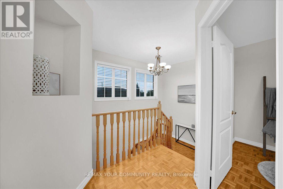 129 Colombo Crescent, Vaughan, Ontario  L6A 2T9 - Photo 25 - N13754516
