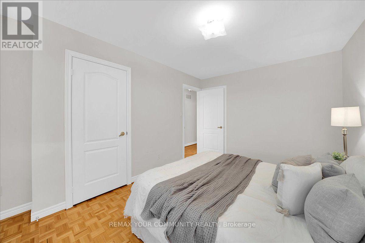 129 Colombo Crescent, Vaughan, Ontario  L6A 2T9 - Photo 33 - N13754516