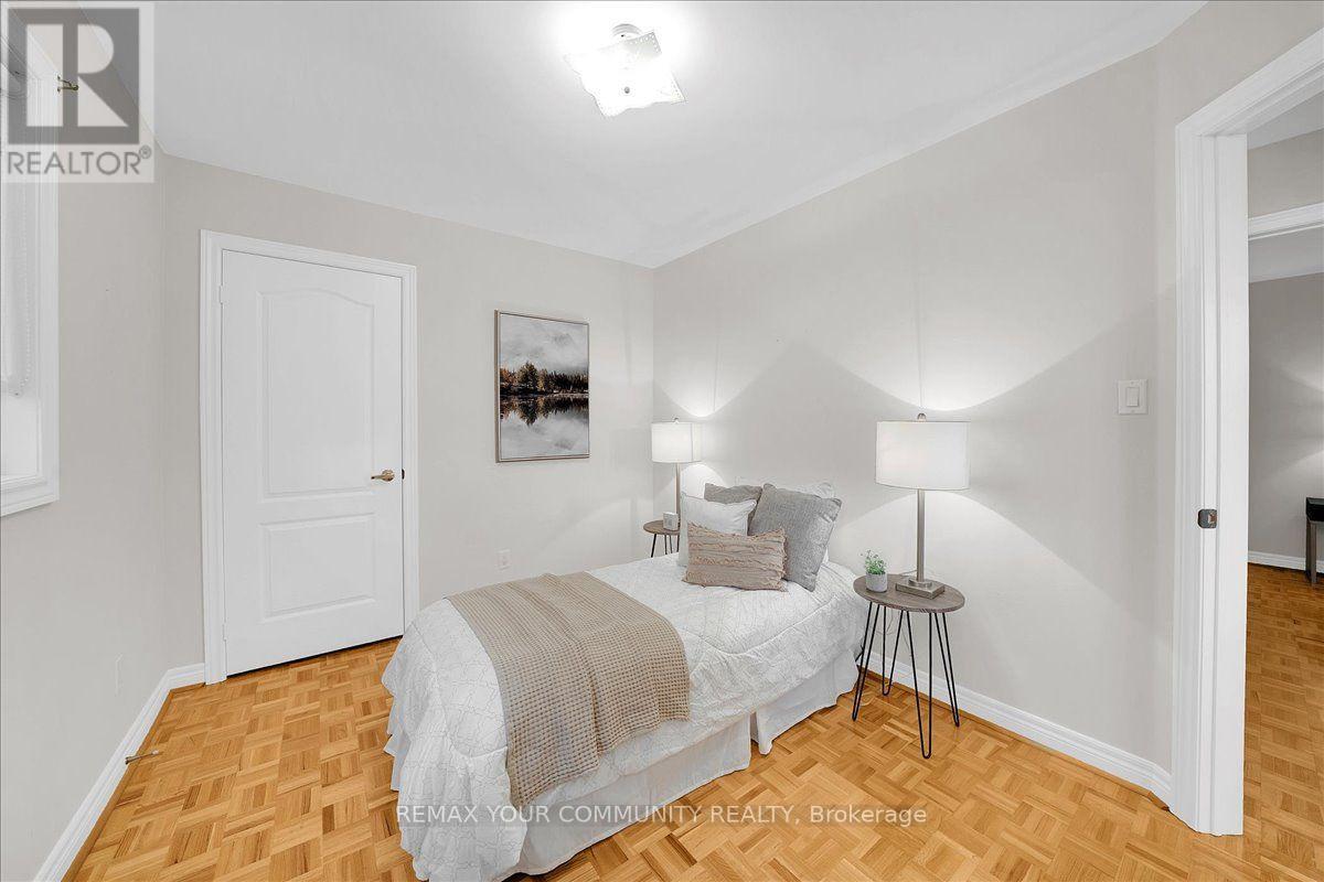 129 Colombo Crescent, Vaughan, Ontario  L6A 2T9 - Photo 35 - N13754516