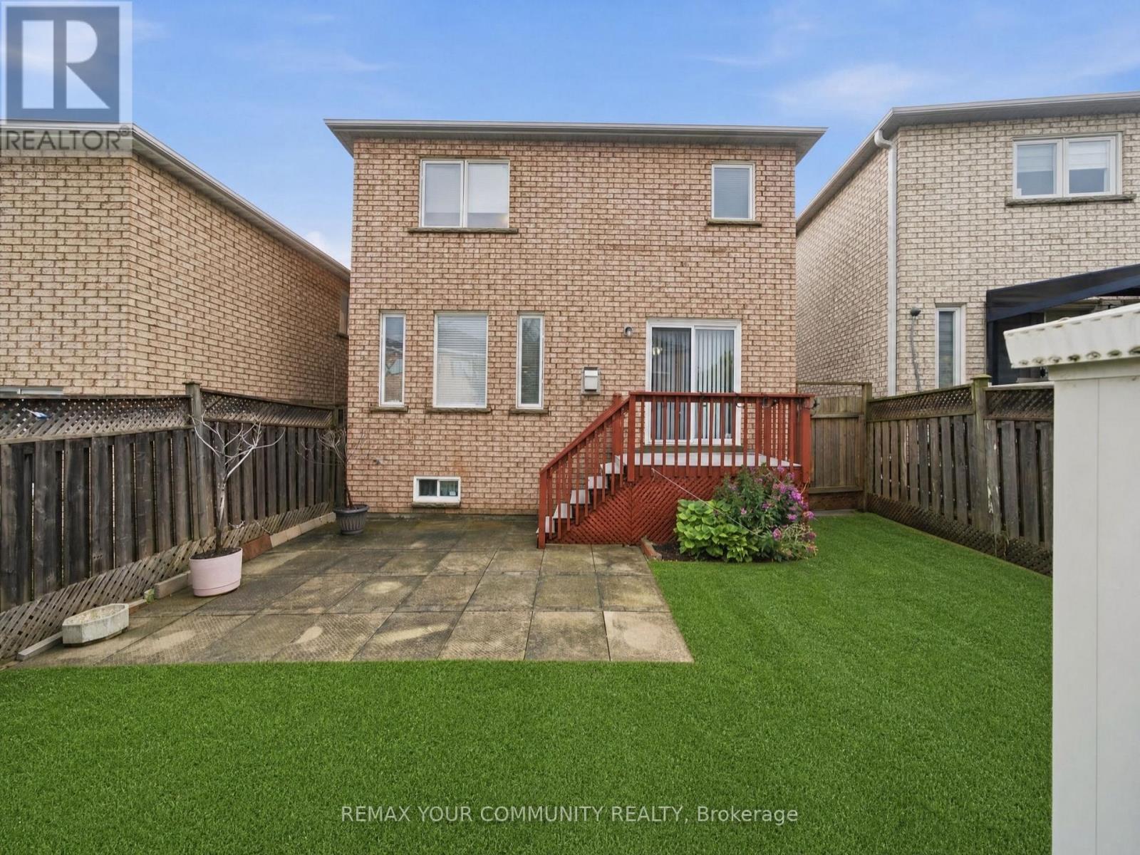 129 Colombo Crescent, Vaughan, Ontario  L6A 2T9 - Photo 40 - N13754516