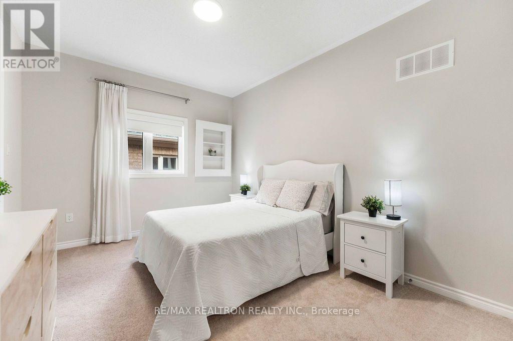 34 Vivian Creek Road, East Gwillimbury, Ontario  L0G 1M0 - Photo 33 - N13754518