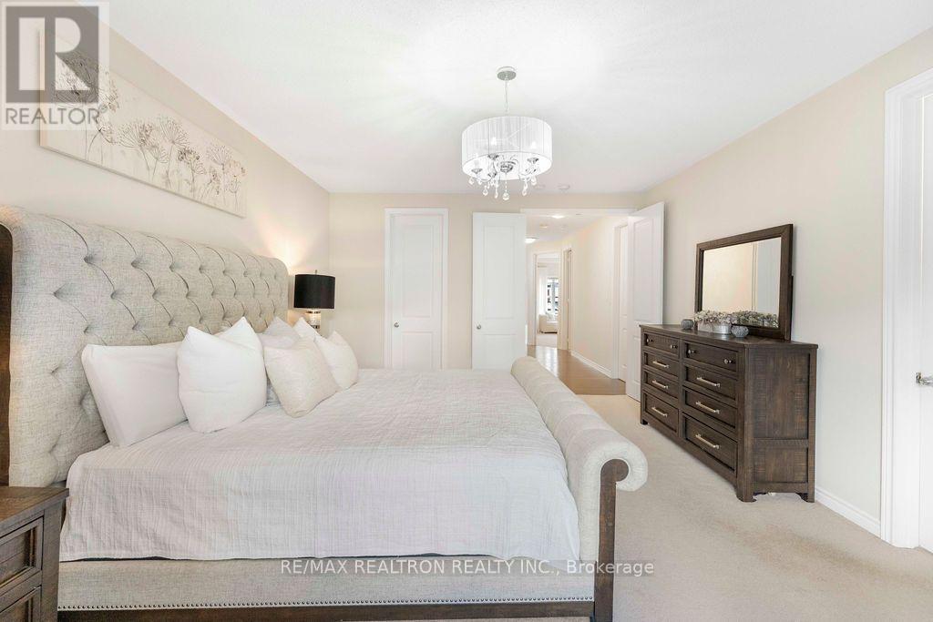 34 Vivian Creek Road, East Gwillimbury, Ontario  L0G 1M0 - Photo 38 - N13754518