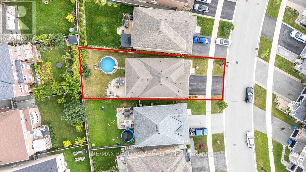 34 Vivian Creek Road, East Gwillimbury, Ontario  L0G 1M0 - Photo 5 - N13754518