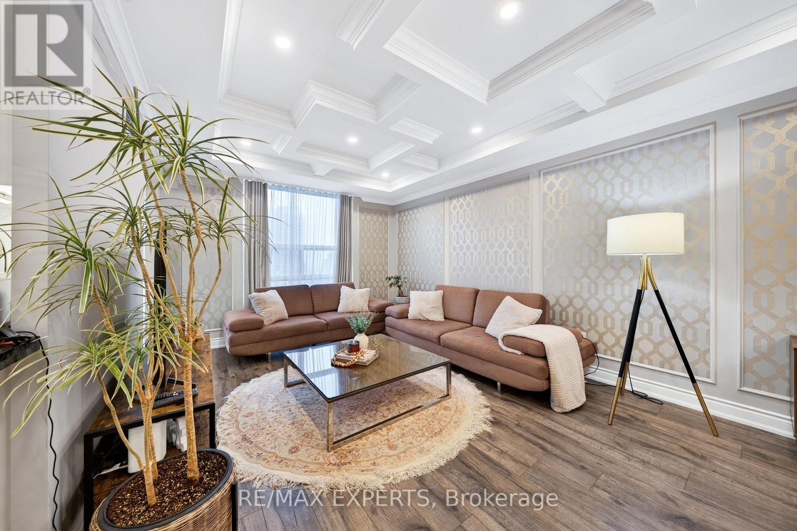 Ph01 - 30 Harding Boulevard W, Richmond Hill, Ontario L4C 9M3 - Photo 11 - N13754534