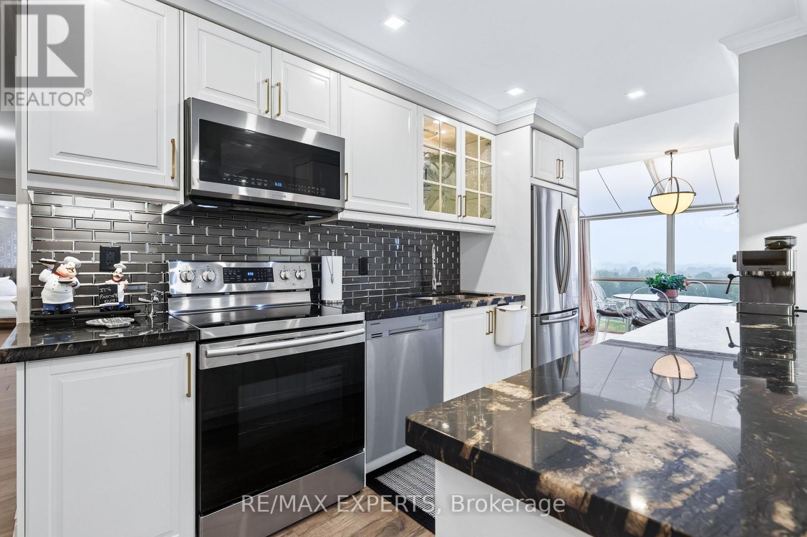 Ph01 - 30 Harding Boulevard W, Richmond Hill, Ontario L4C 9M3 - Photo 21 - N13754534