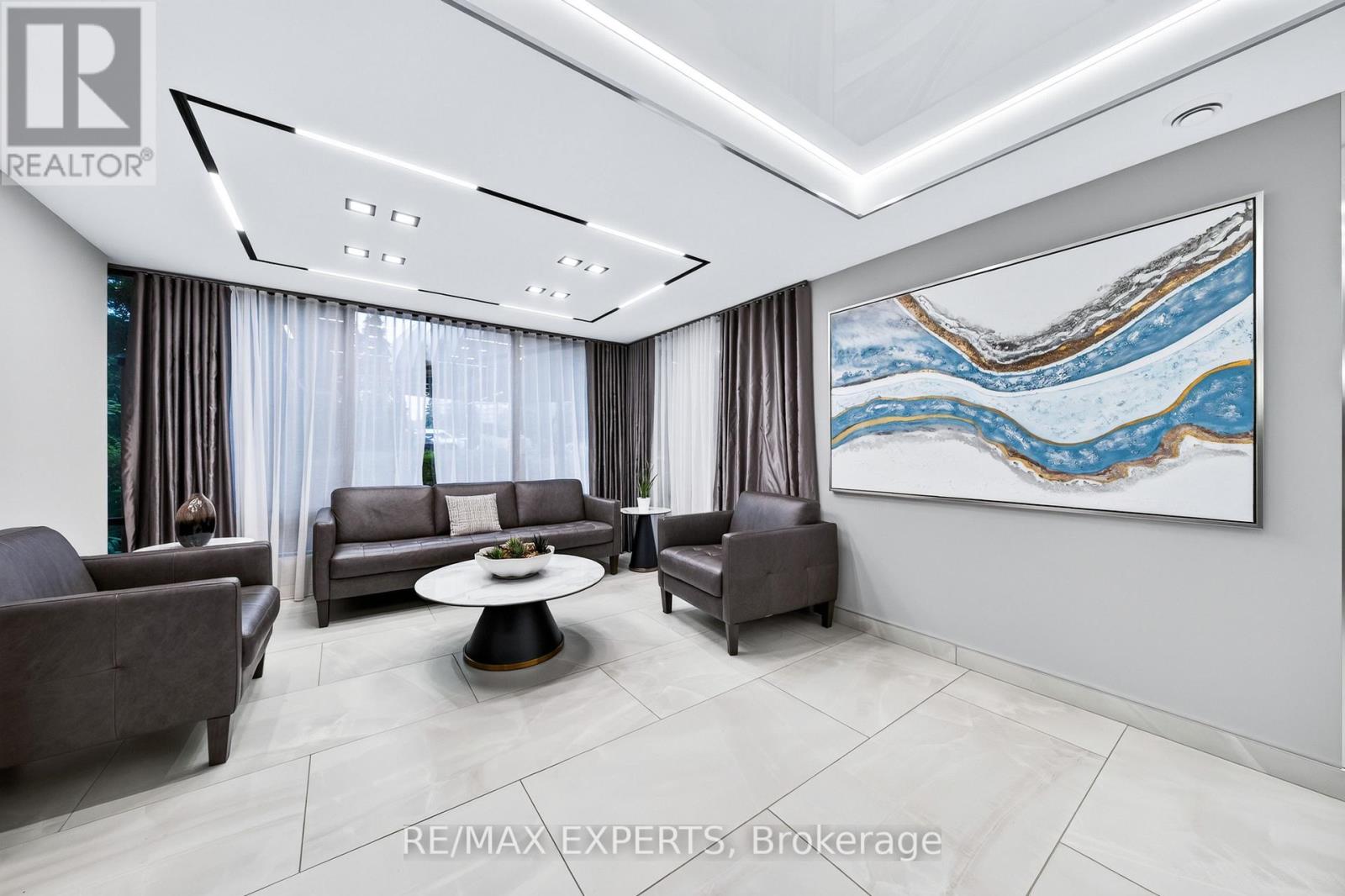 Ph01 - 30 Harding Boulevard W, Richmond Hill, Ontario L4C 9M3 - Photo 6 - N13754534