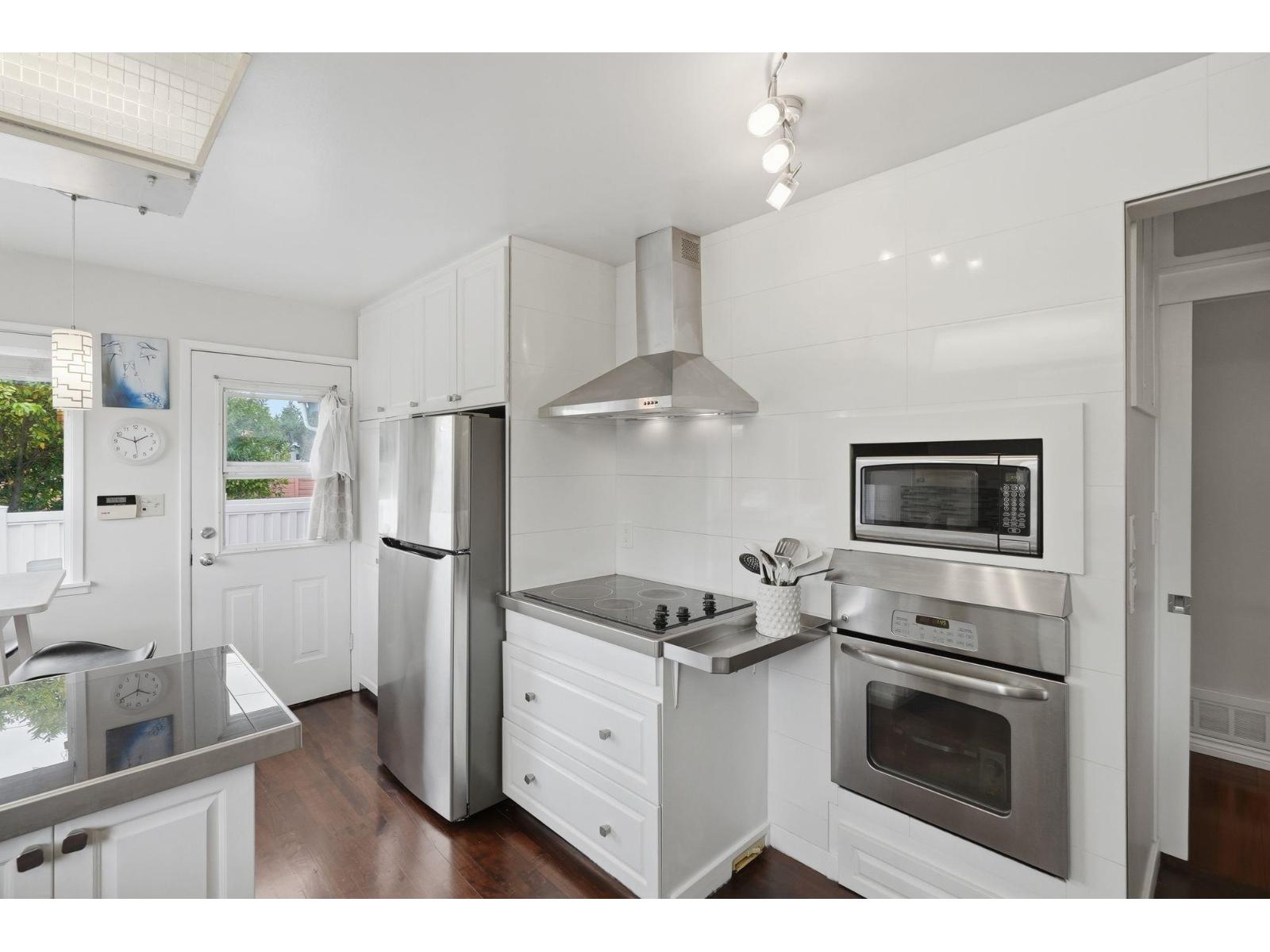 8704 111 Street, Delta, British Columbia  V4C 4N7 - Photo 16 - R3161646