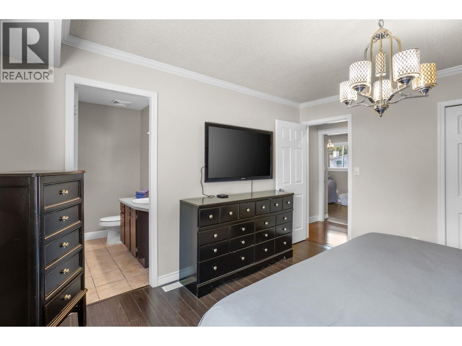 1949 Taylor Street, Port Coquitlam, British Columbia  V3C 4M1 - Photo 15 - R3159451