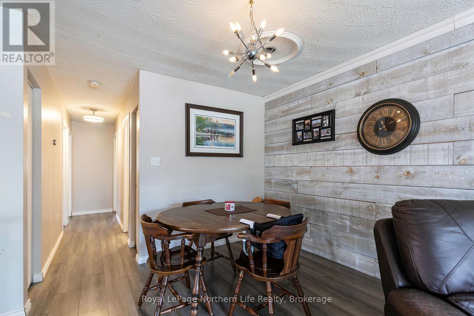 23 Harris Drive, North Bay, Ontario  P1A 3Z1 - Photo 4 - X13754114
