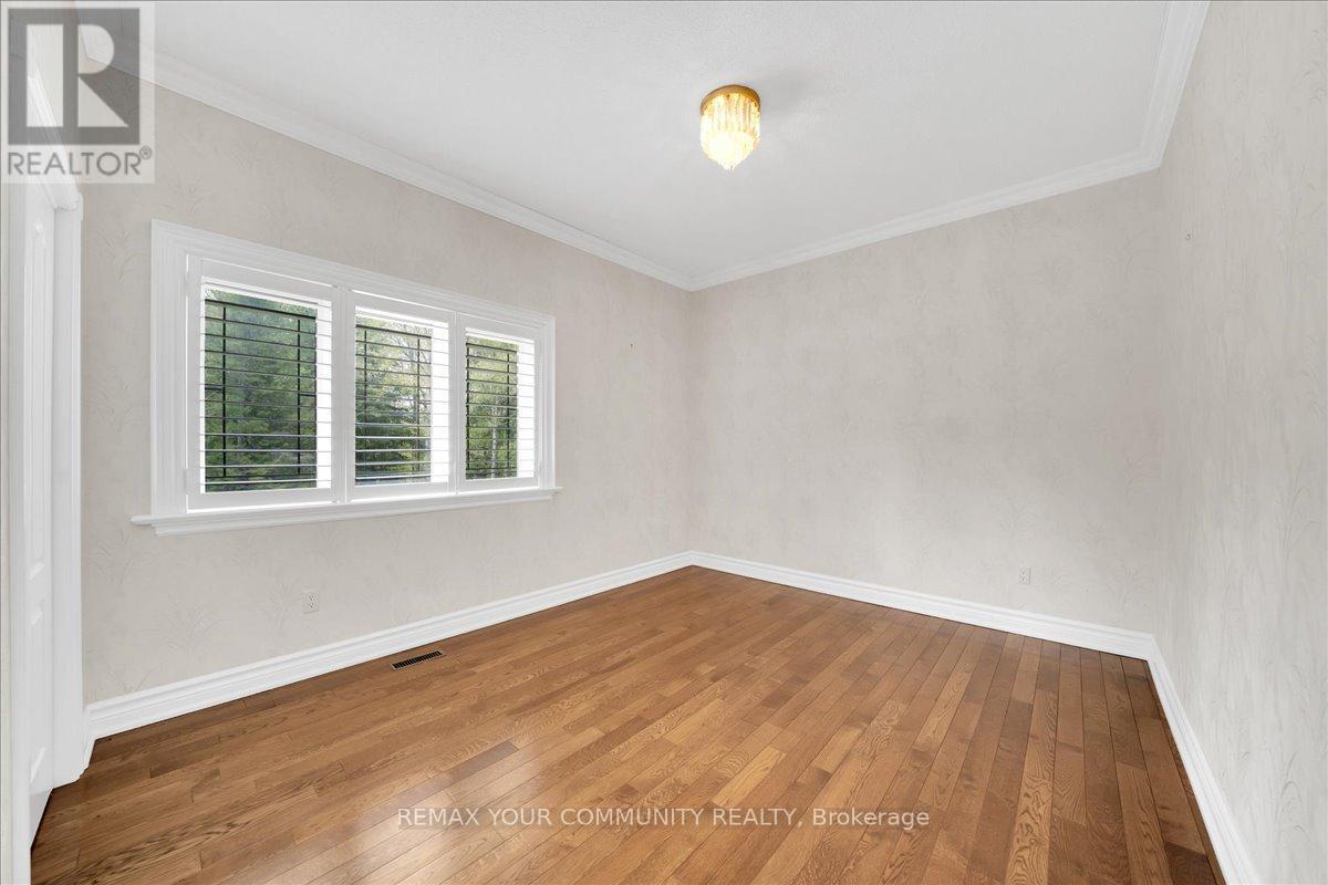 8339 Finnerty Side Road, Caledon, Ontario  L0N 1E0 - Photo 18 - W13754322