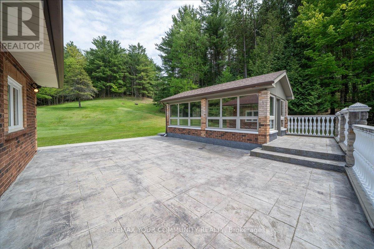 8339 Finnerty Side Road, Caledon, Ontario  L0N 1E0 - Photo 32 - W13754322