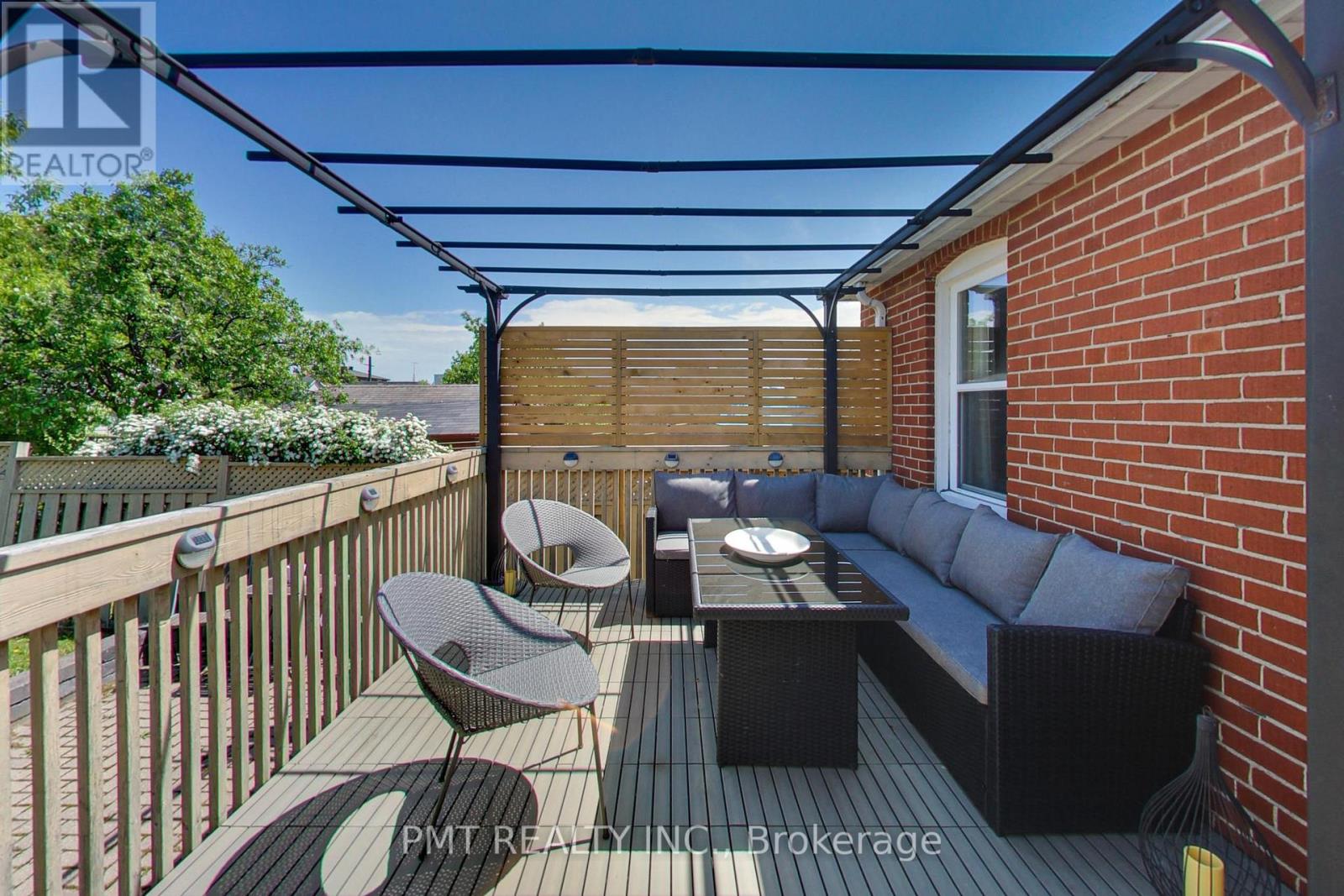 25 Ronald Avenue, Toronto, Ontario  M6E 4M5 - Photo 32 - W13754430