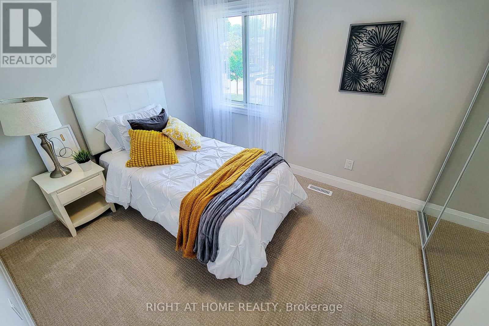 3574 Autumnleaf Crescent, Mississauga, Ontario  L5L 1K5 - Photo 19 - W13754528