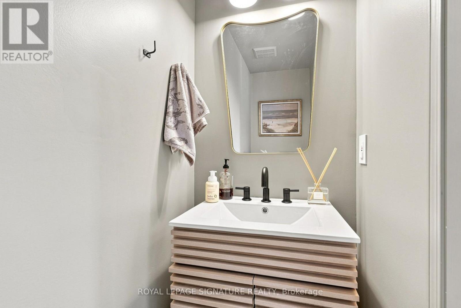1185 Chapman Crescent, Milton, Ontario  L9T 6G2 - Photo 4 - W13754572