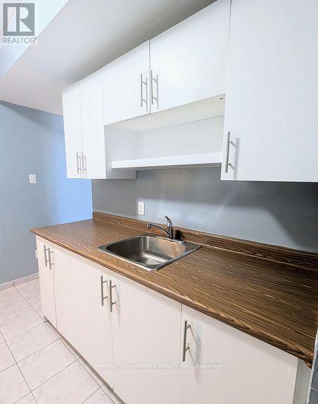 112 - 1105 Jalna Boulevard, London South, Ontario  N6E 2S9 - Photo 7 - X13754372