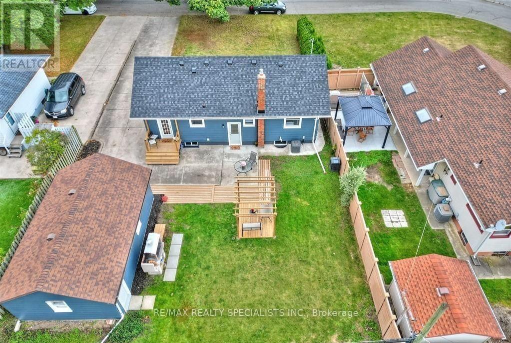 Upper - 6 Gormley Crescent, St. Catharines, Ontario  L2M 5Y2 - Photo 3 - X13754444