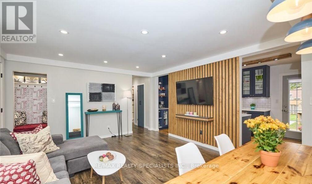 Upper - 6 Gormley Crescent, St. Catharines, Ontario  L2M 5Y2 - Photo 7 - X13754444
