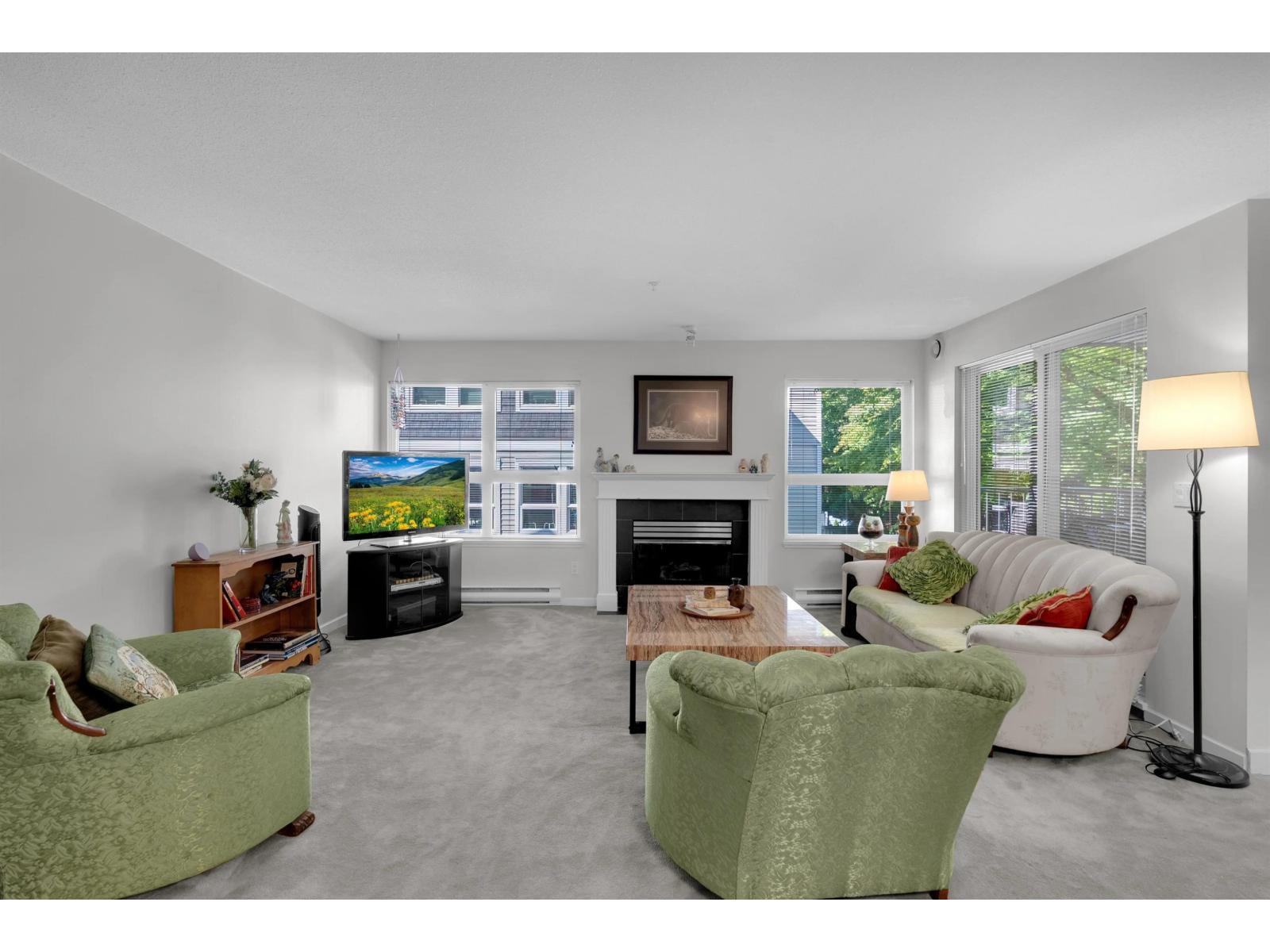 206 9668 148 Street, Surrey, British Columbia  V3R 0W2 - Photo 5 - R3161068
