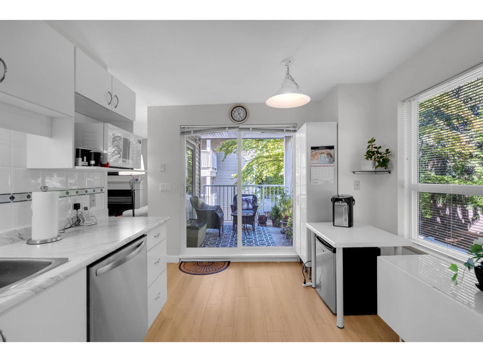 206 9668 148 Street, Surrey, British Columbia  V3R 0W2 - Photo 9 - R3161068