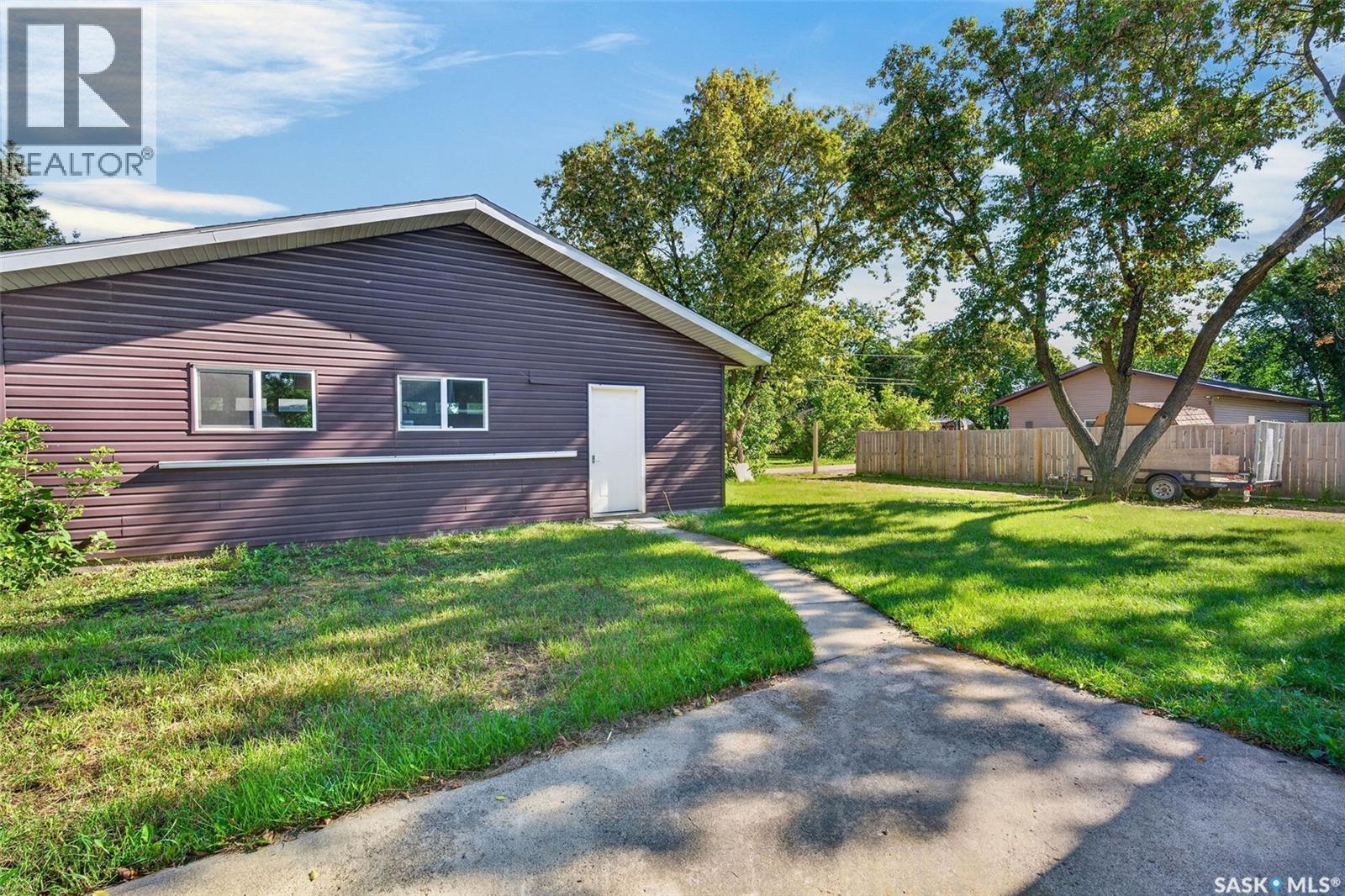 106 Bemister Avenue E, Melfort, Saskatchewan  S0E 1A0 - Photo 6 - SK047792