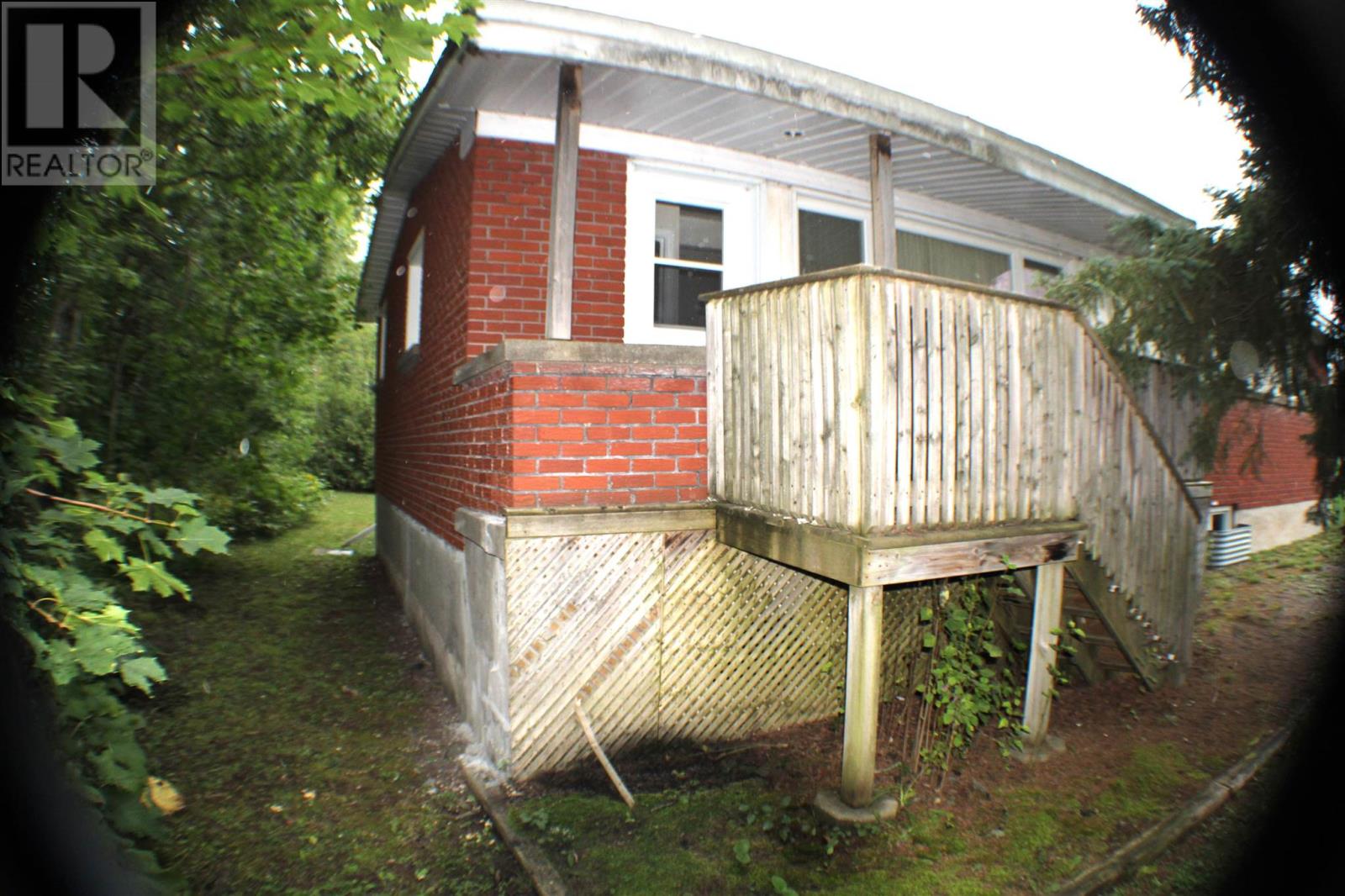 104 White Oak Dr W, Sault Ste Marie, Ontario  P6C 2H8 - Photo 30 - SM262449