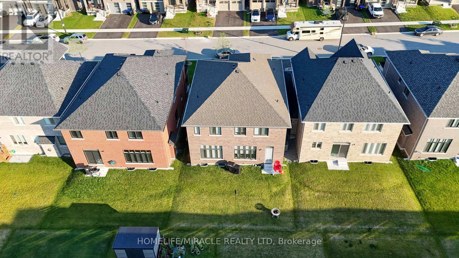 1429 Davis Loop, Innisfil, Ontario  L0L 1W0 - Photo 29 - N13562828