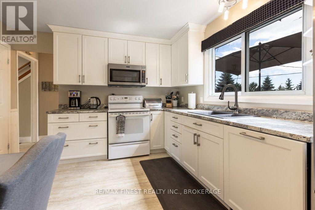 1043 Lincoln Drive, Kingston, Ontario  K7M 4Z3 - Photo 13 - X13754710