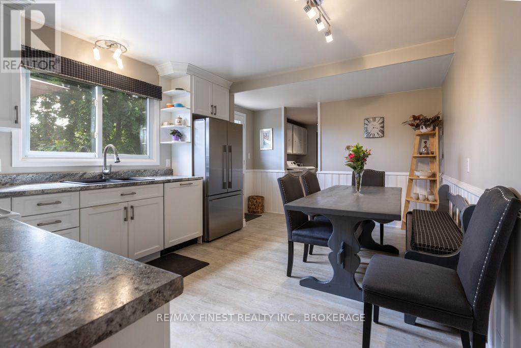 1043 Lincoln Drive, Kingston, Ontario  K7M 4Z3 - Photo 14 - X13754710