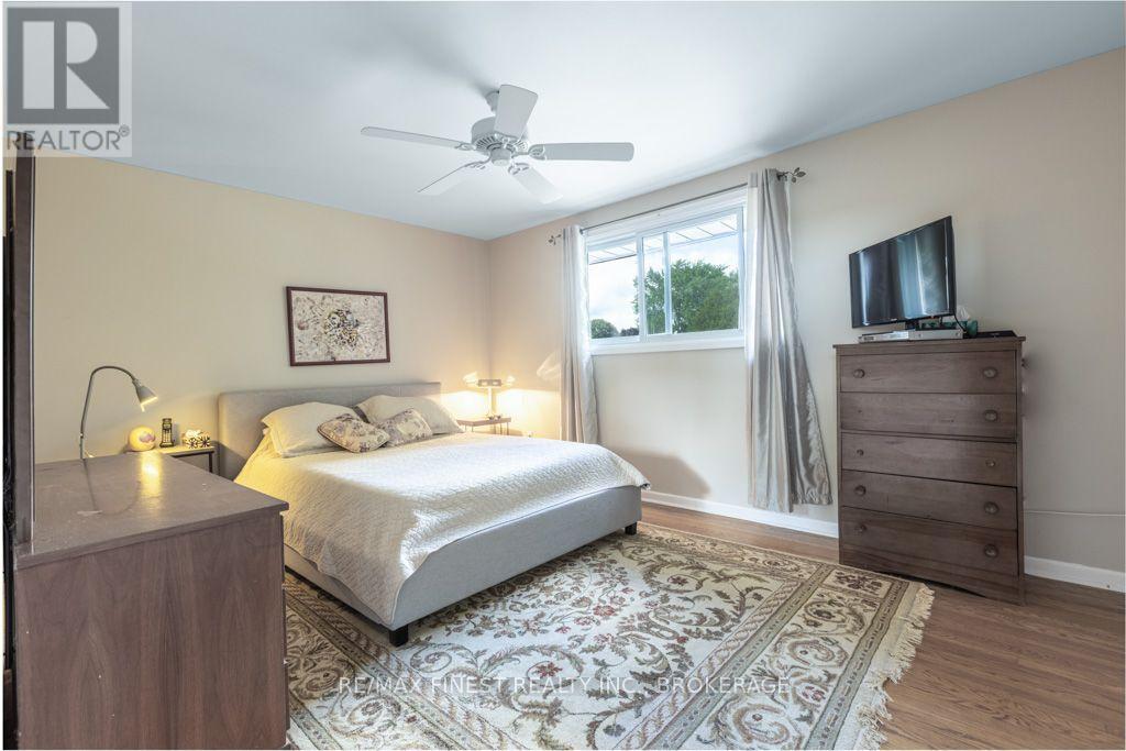 1043 Lincoln Drive, Kingston, Ontario  K7M 4Z3 - Photo 32 - X13754710