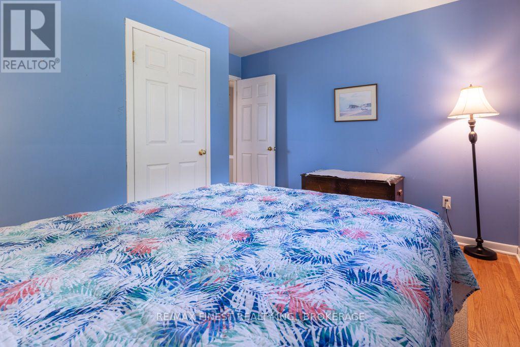 1043 Lincoln Drive, Kingston, Ontario  K7M 4Z3 - Photo 40 - X13754710