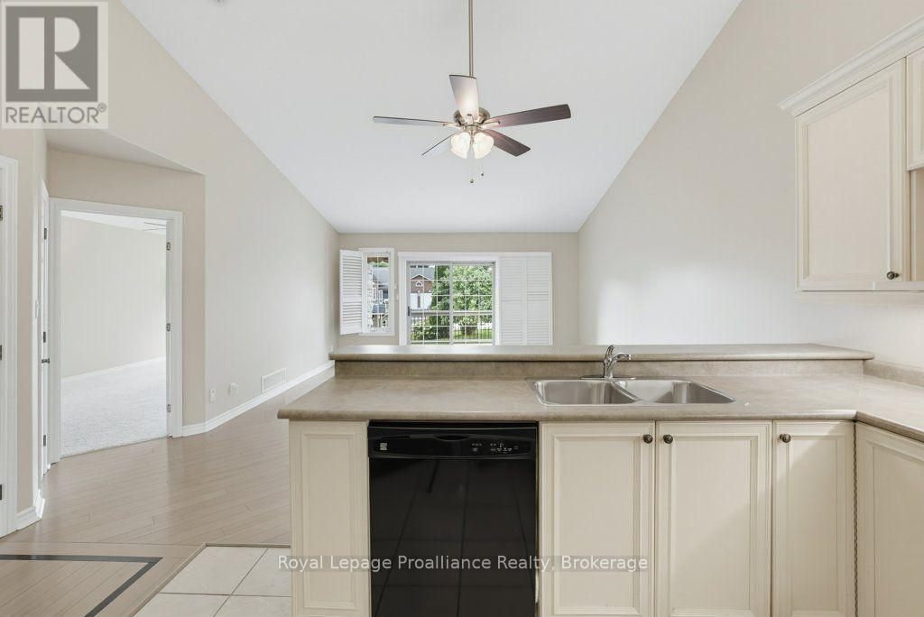 14 - 25 Heartwood Drive, Belleville, Ontario  K8P 5M2 - Photo 16 - X13754628
