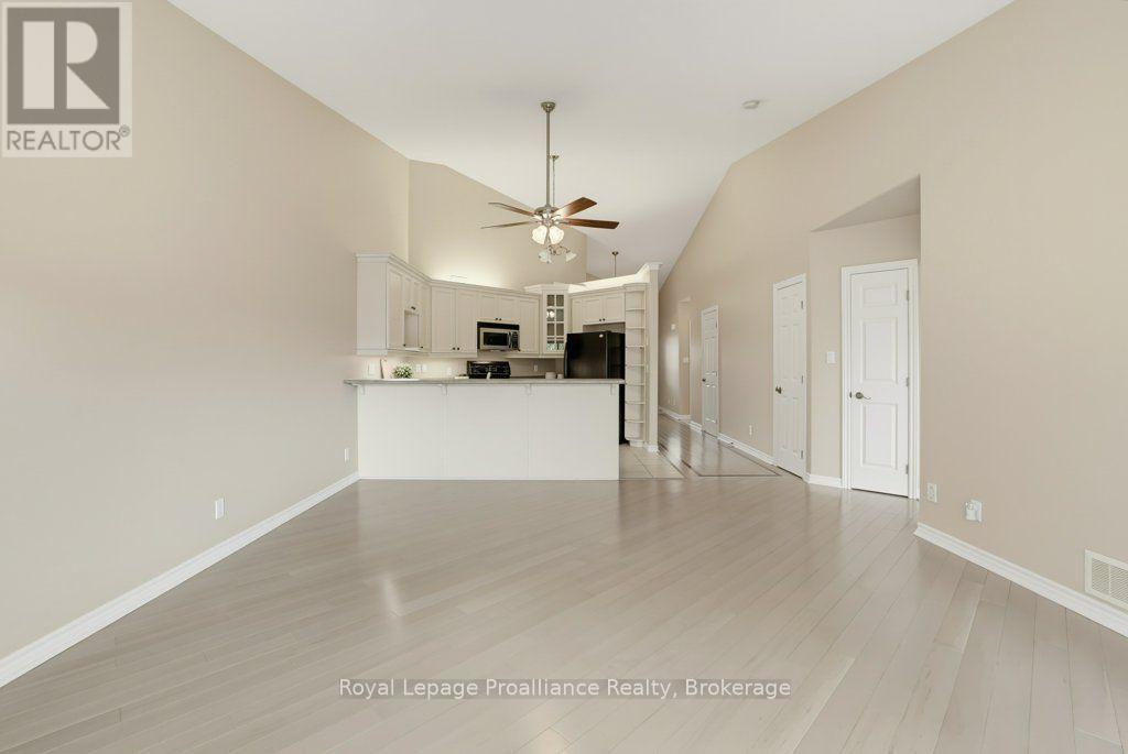 14 - 25 Heartwood Drive, Belleville, Ontario  K8P 5M2 - Photo 18 - X13754628