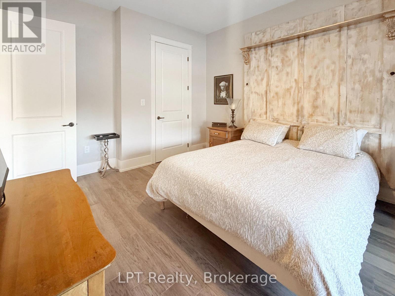 201 - 17 Cleave Avenue, Prince Edward County, Ontario  K0K 2T0 - Photo 11 - X13754646