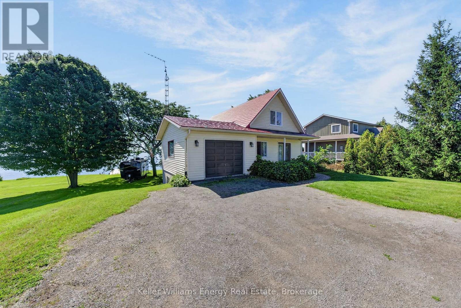 16169 Loyalist Parkway, Prince Edward County, Ontario  K0K 1G0 - Photo 1 - X13754660