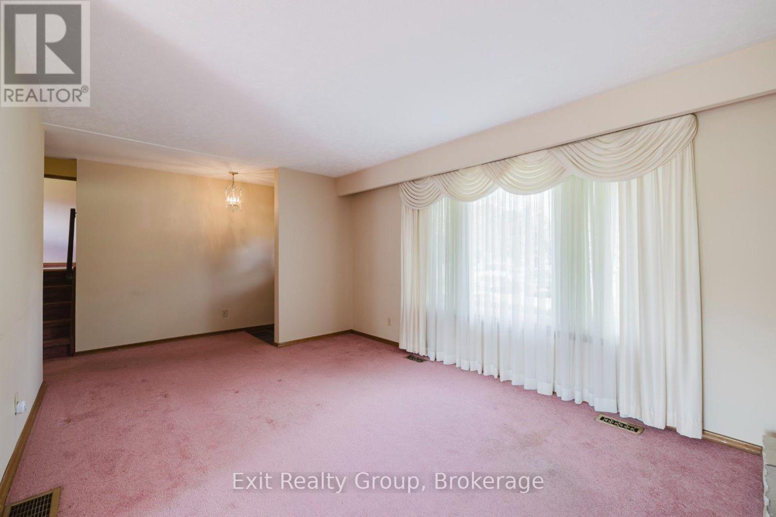 6 Ernest Court, Belleville, Ontario  K8P 4H7 - Photo 6 - X13754676