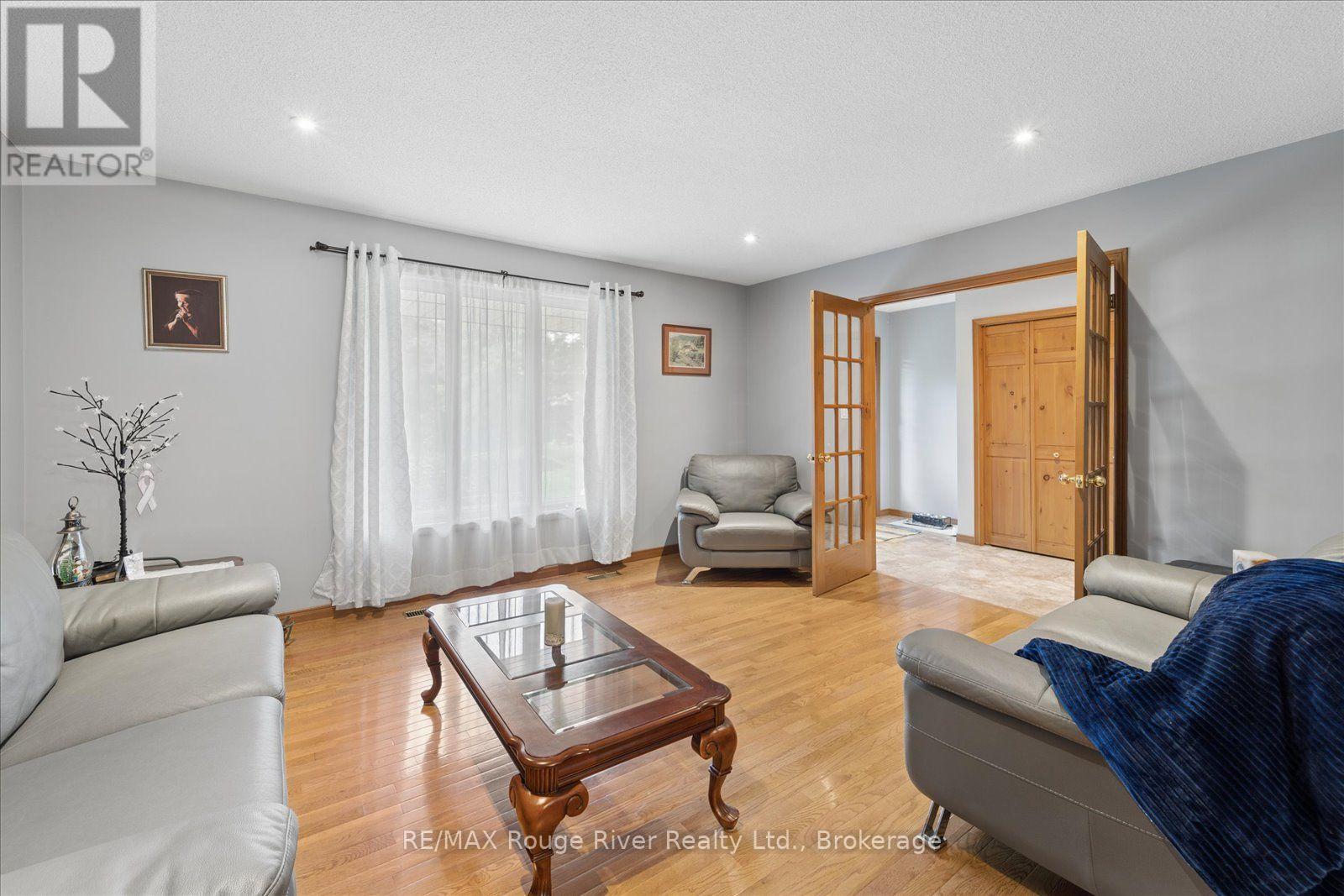 35 Royal Estate Drive, Kawartha Lakes, Ontario  L0A 1K0 - Photo 10 - X13755008